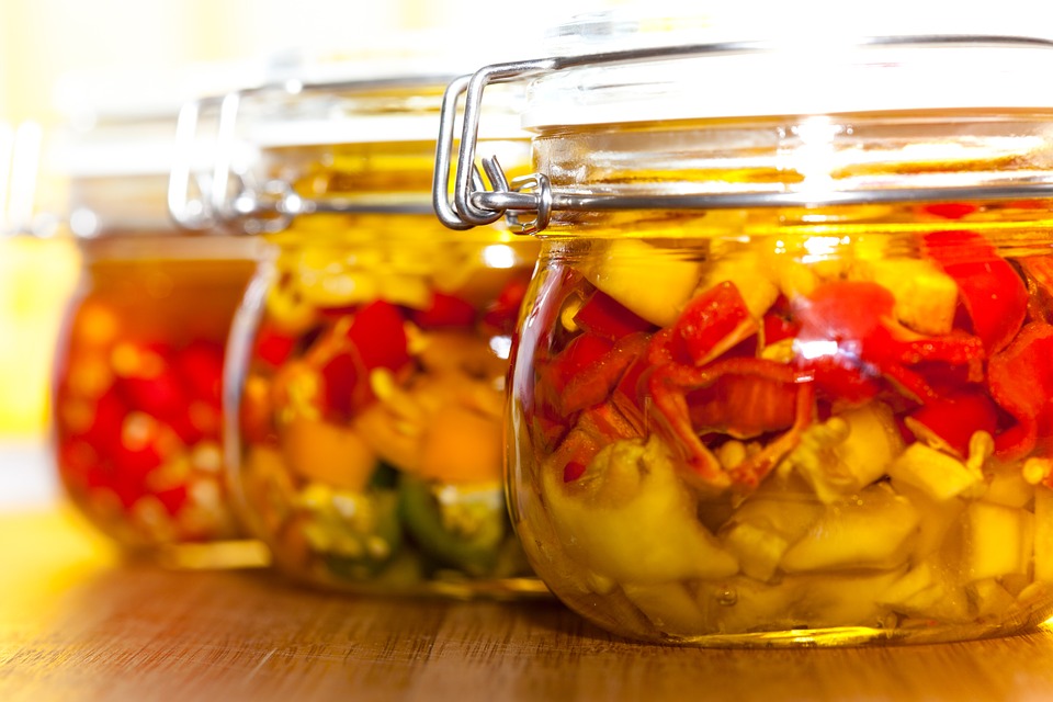 Pickling in oil