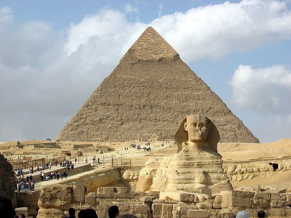 Pirámide de Kefrén y la Gran Esfinge de Guiza.