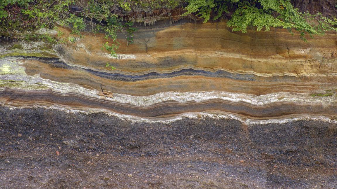 Wir haben in den letzten Jahrzehnten nicht nur biologische und atmosphärische Prozesse beeinflusst, sondern auch wichtige geologische Prozesse. Dies konnte bisher anhand von Sedimentproben nachgewiesen werden.