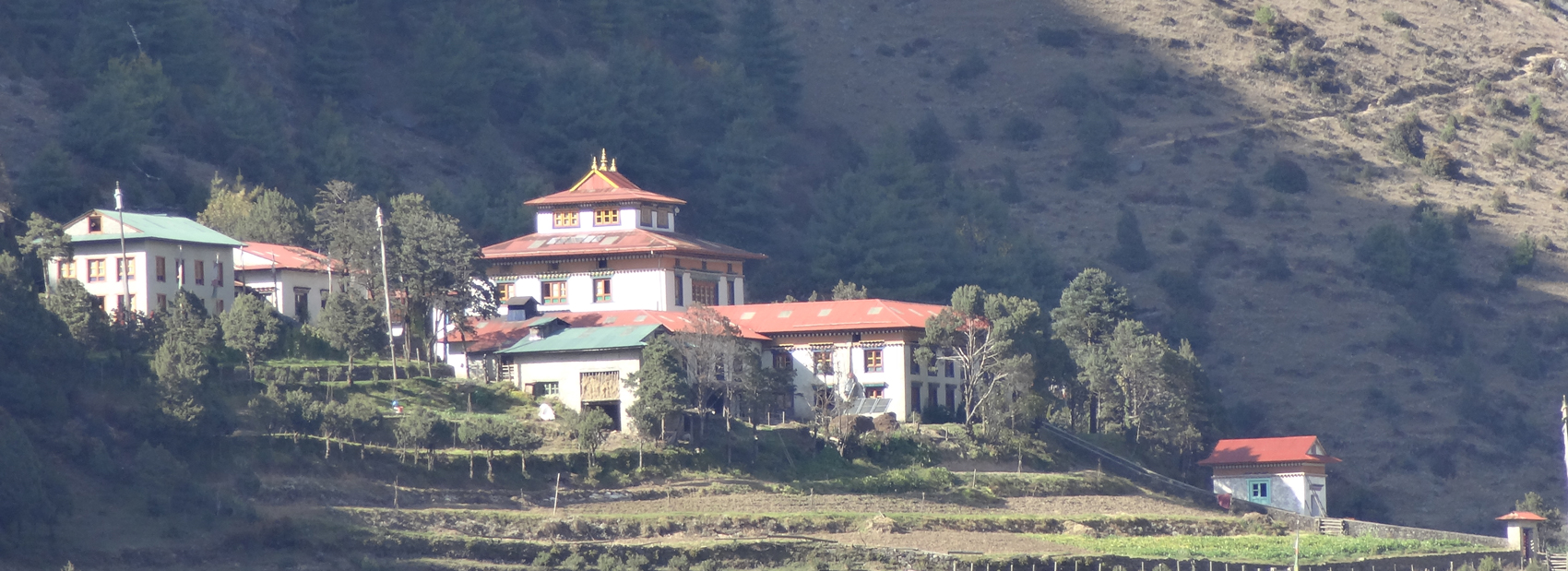 Kloster Serlo im Himalaya