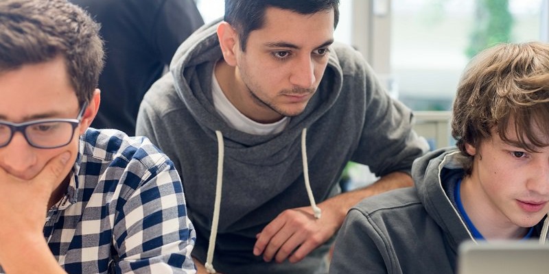 Serlo CTO, Aeneas Rekkas